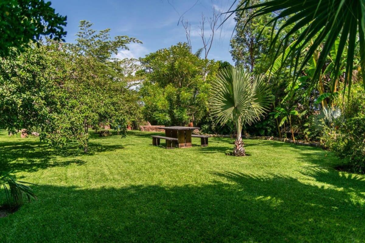 Casa Galeana- Tropical 1-Bd 1-Wc Mountain Top Luxury Suite With Stunning Views Ajijic Exterior foto
